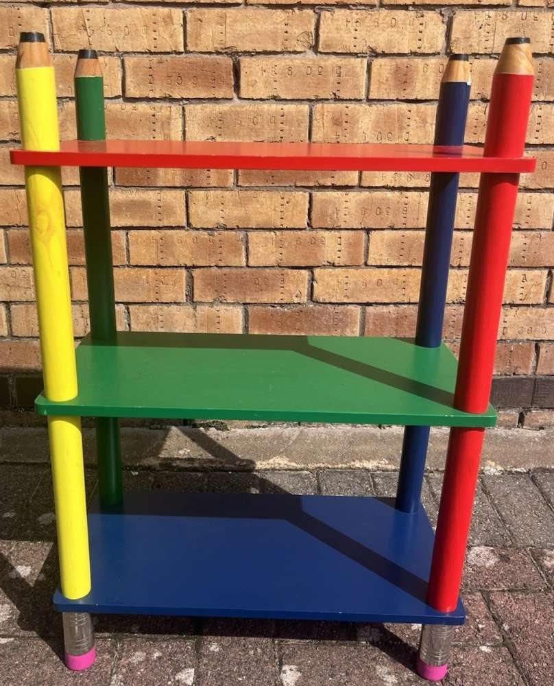 Pencil Table